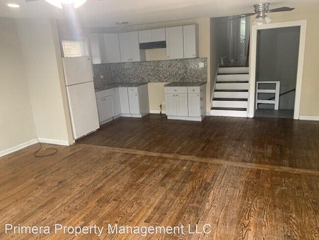 Building Photo - 3 br, 1.5 bath House - 38 E. 102nd Place