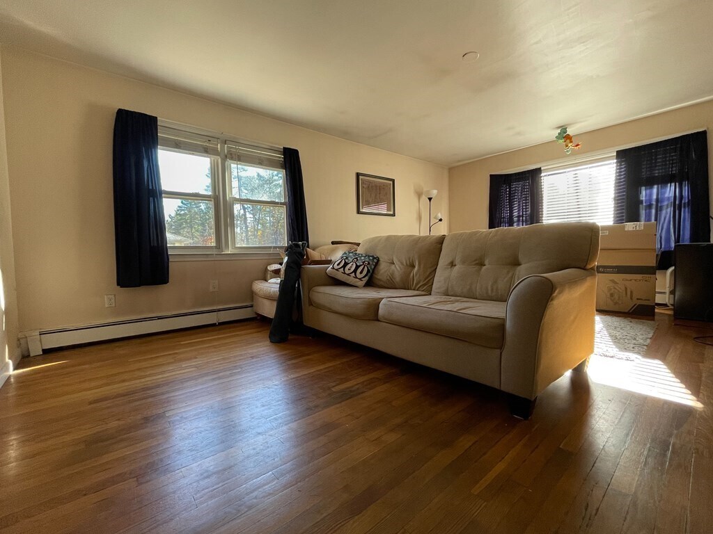 4 Shedd Rd, Billerica, MA 01862 Townhome Rentals in Billerica MA