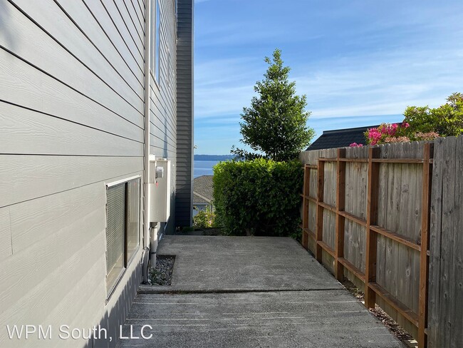 Building Photo - 5 br, 4 bath House - 159 S 293rd St