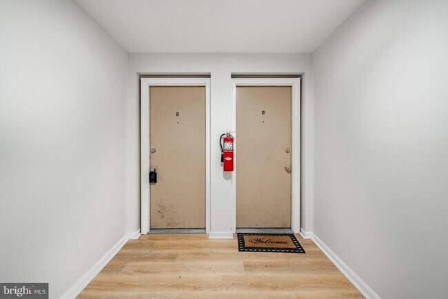 Foto del edificio - 300 N Penn St