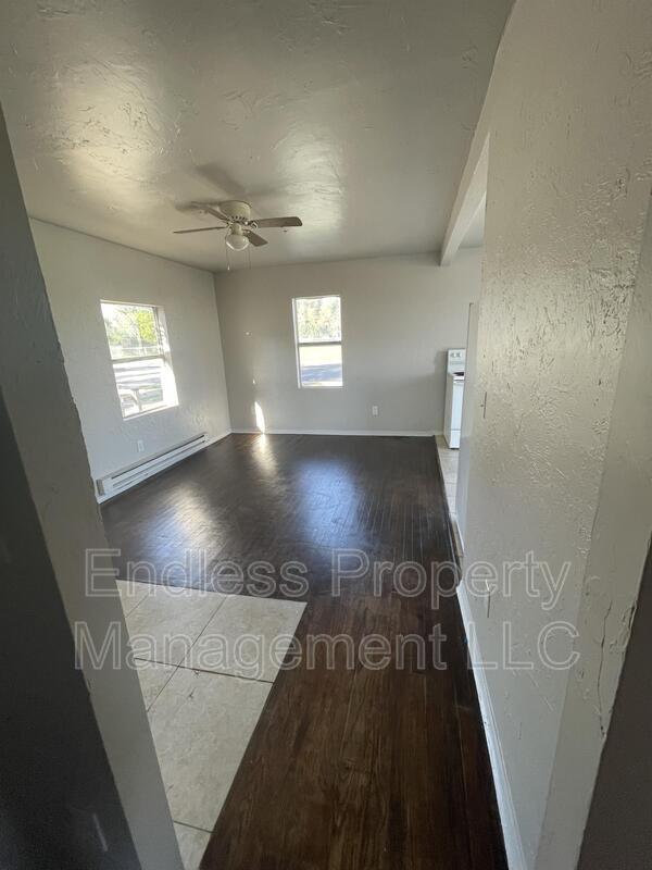 Primary Photo - 3204 S Portland Ave