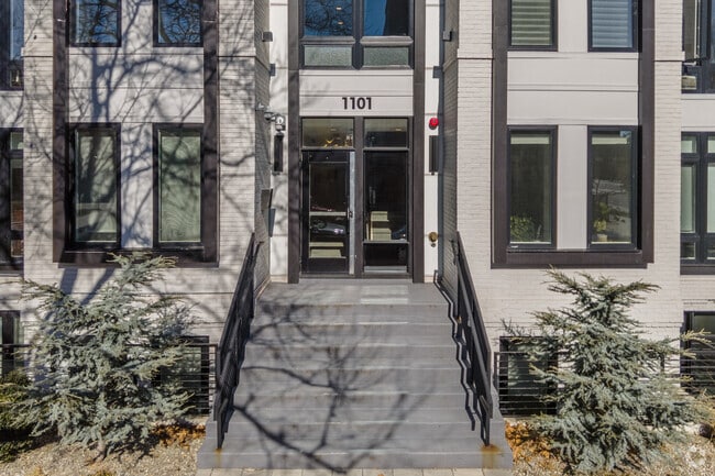 Entrance - 1101-1109 Q St NW