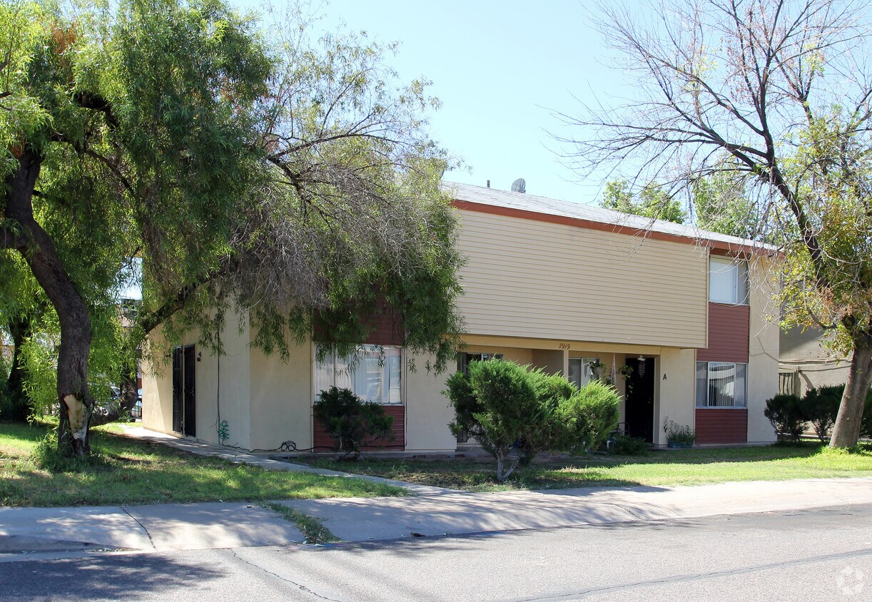 Foto del edificio - 7919 E Kimsey Ln