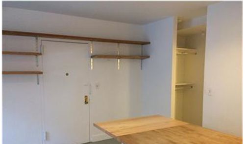 Foto del edificio - 373 W 14th St