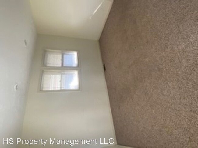 Building Photo - 2 br, 2 bath House - 1017 E Division St