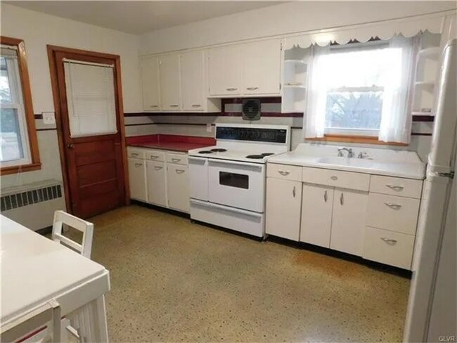 Foto del edificio - 921 Cambridge Ave