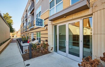 Building Photo - 1800 Mt Vernon Ave