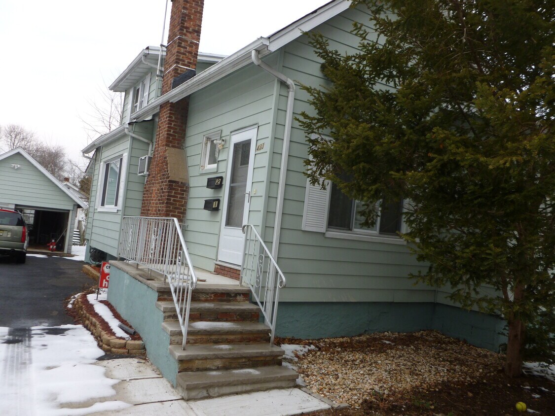 433 Holly Ave Unit 2, Paramus, NJ 07652 Apartments in Paramus, NJ