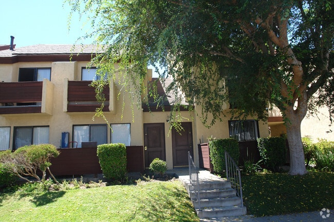 Foto del edificio - Owens Garden Apartments