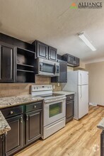 Building Photo - 2309 Tuttle Cir