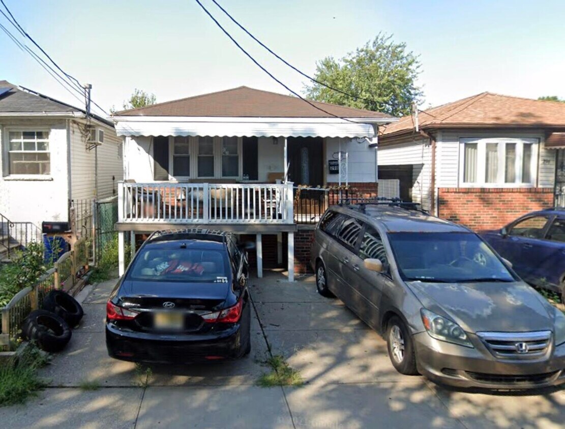 Primary Photo - 298 Clendenny Ave