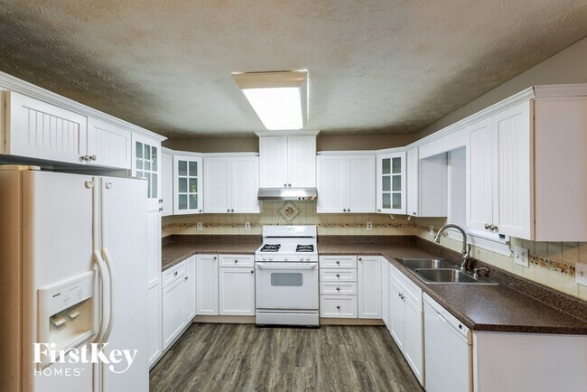 Building Photo - 2191 Grayfield Dr
