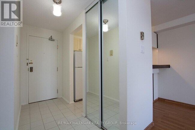 Building Photo - 6376-6376 Bilberry Dr