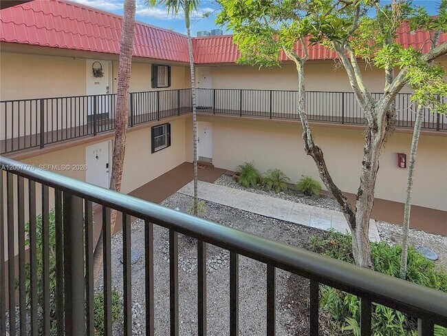 Foto del edificio - 10411 SW 108th Ave