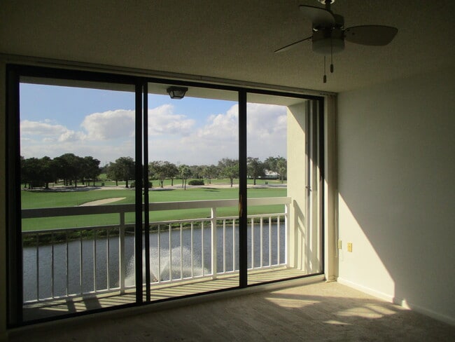Building Photo - 2421 Village Blvd