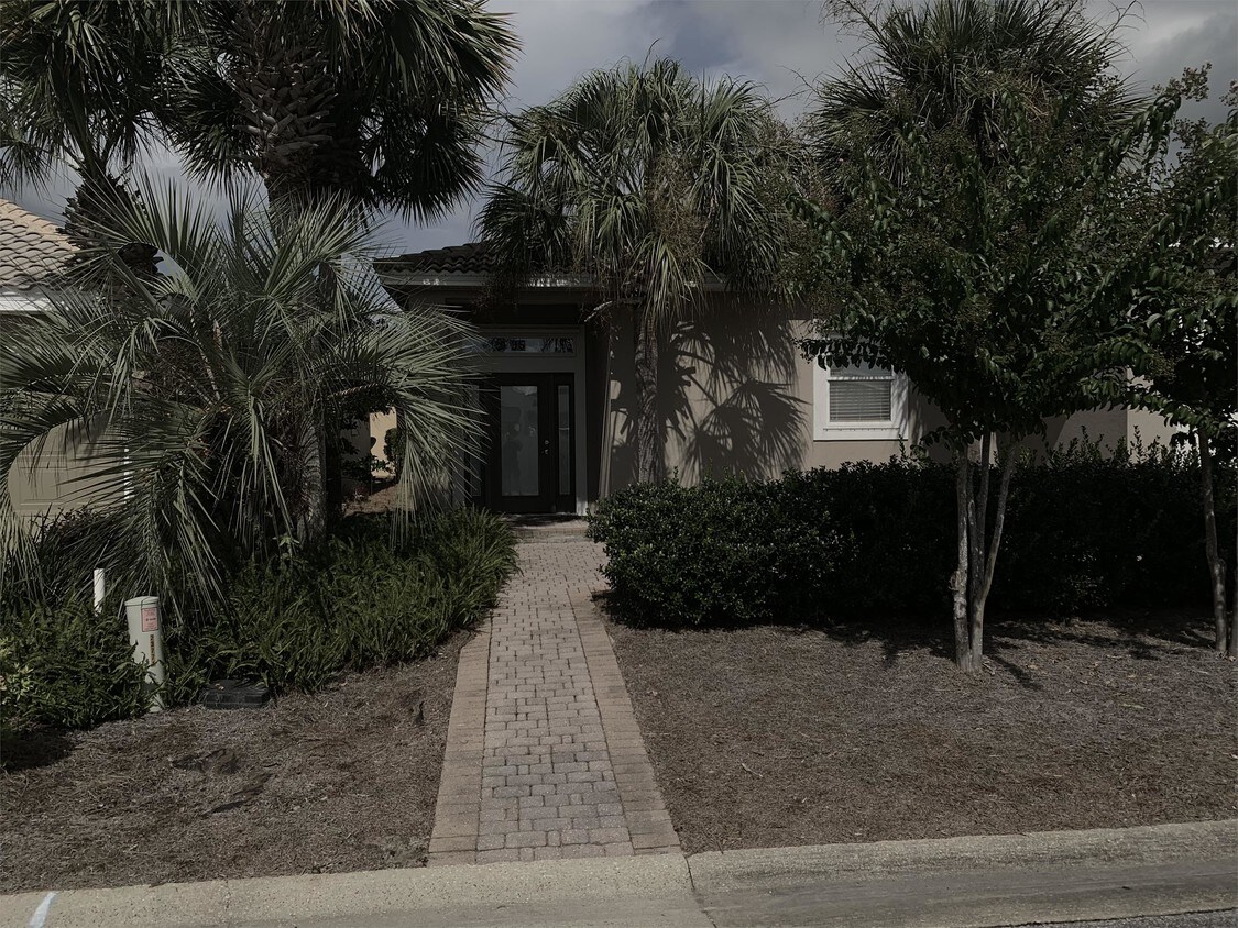 Primary Photo - 95 St Francis Dr
