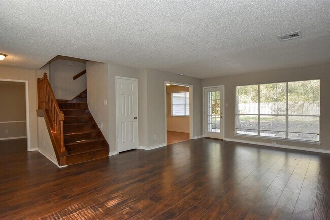 Foto del edificio - 1831 Willow Point Dr