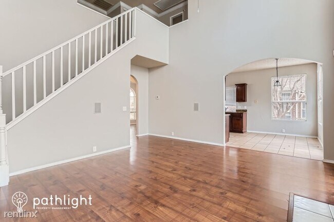 Foto del edificio - 3 br, 2.5 bath House - 2532 Forestwood Dr ...