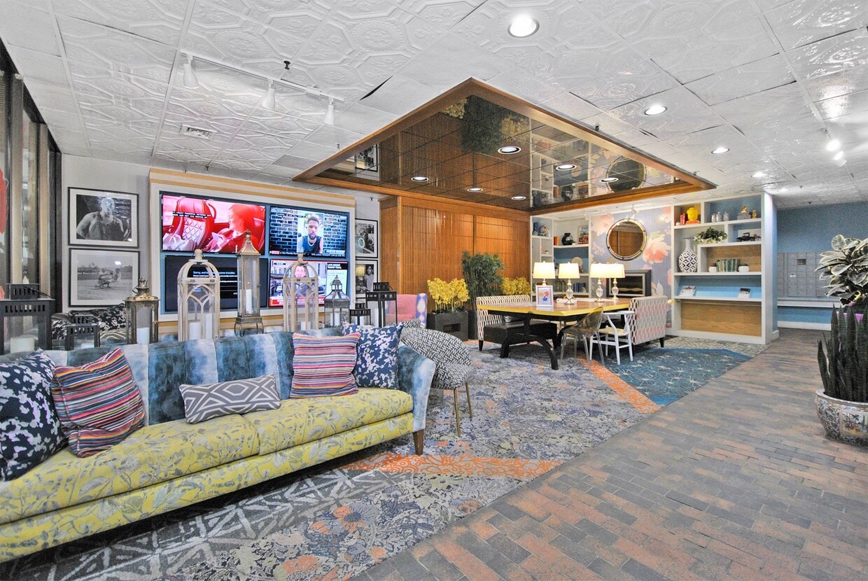 Foto principal - Washington Park Apartments