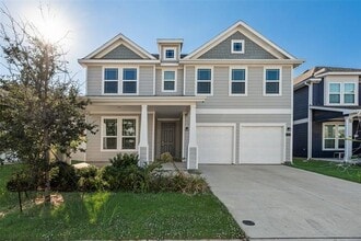 Building Photo - 5913 Hopkins Dr