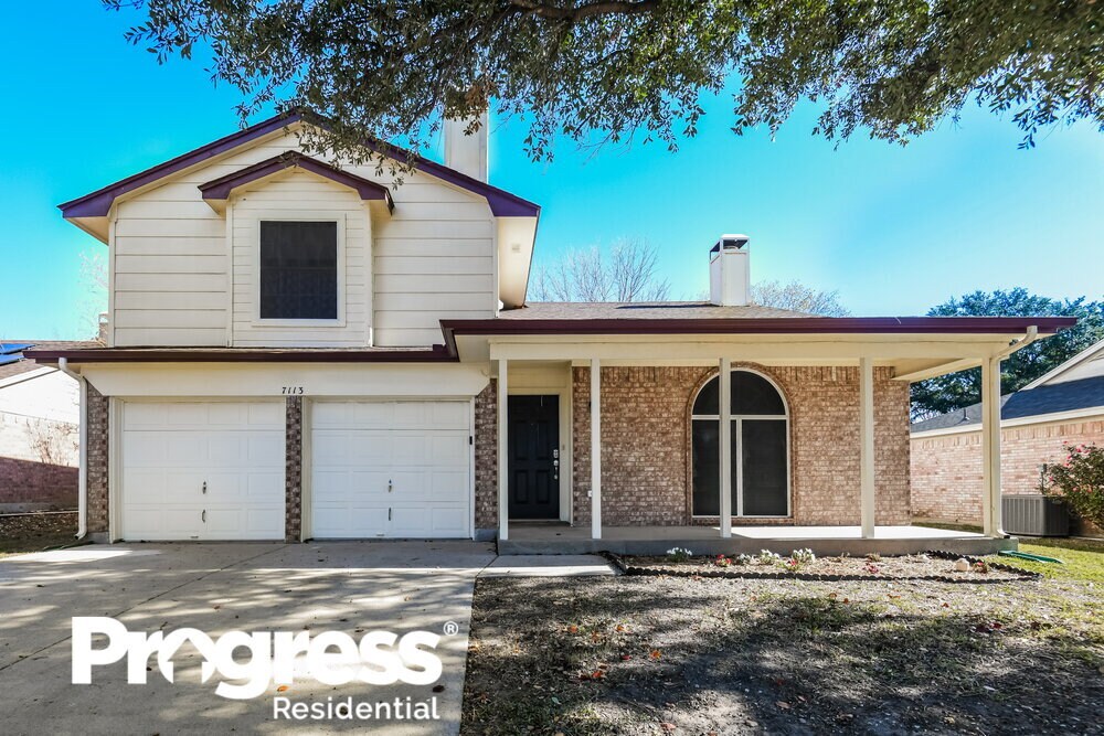 7113 Royal Oak Dr, Benbrook, TX 76126 House Rental in Benbrook, TX