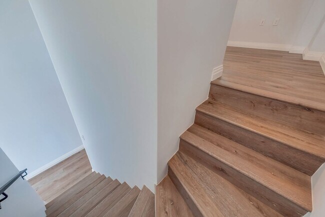 Foto del edificio - Prime Koreatown - Brand New 1Bd/1Ba 2 Story Loft w/W/D - 6 Weeks Free Rent Concession!