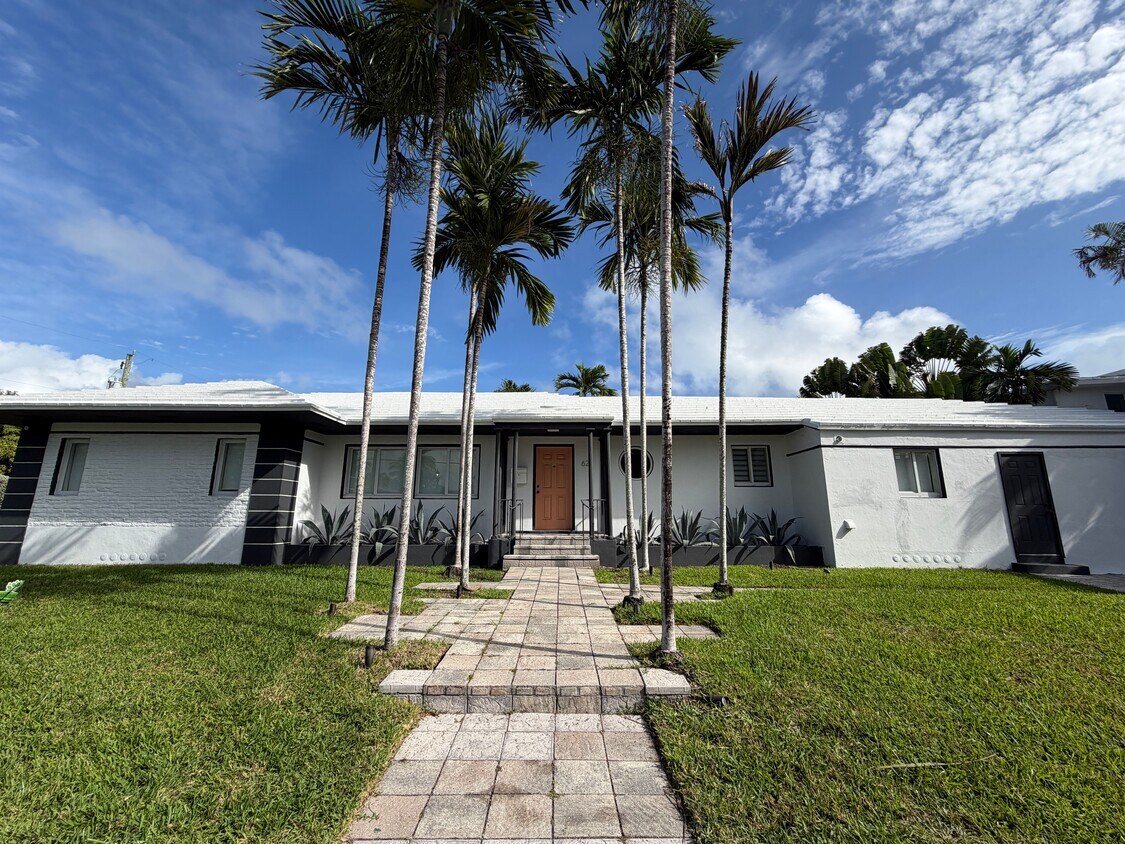 Photo - 621 W Dilido Dr (Miami Beach, FL)