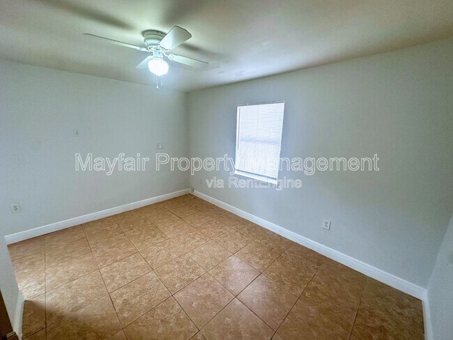 Foto del edificio - 1336 NE 1st Ave.
