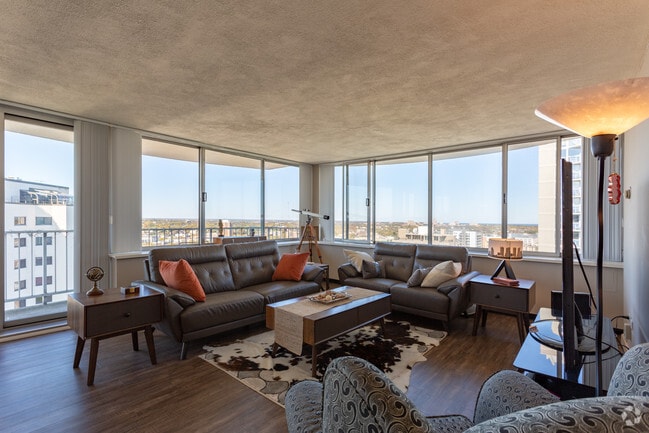 1BR, 1BA - Prospect Tower