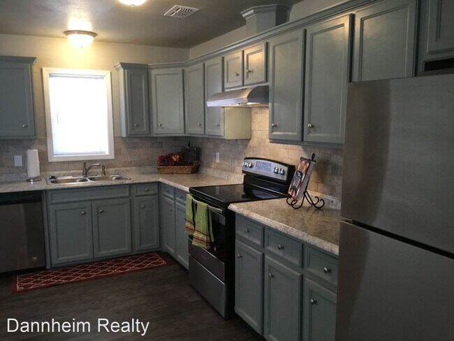 Foto del edificio - 3 br, 2 bath House - 4204 41st