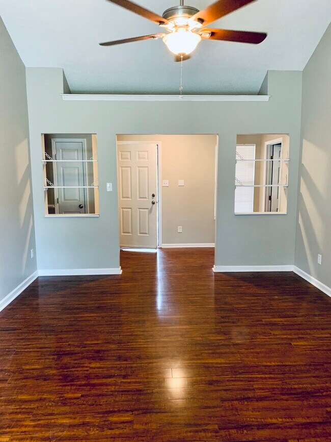 Charming 4 Bedroom with Vaulted Ceilings! House Rental in Hephzibah