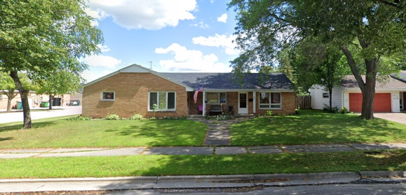 Primary Photo - 803 Gross Ave