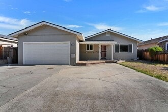 Building Photo - 229 Seabiscuit Dr