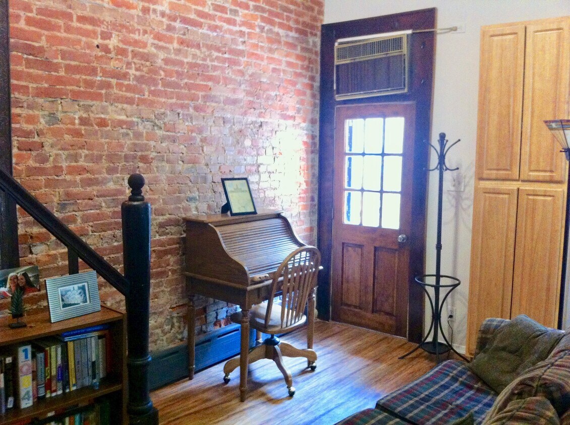 760 E Passyunk Ave Unit 1, Philadelphia, PA 19147 Room for Rent in