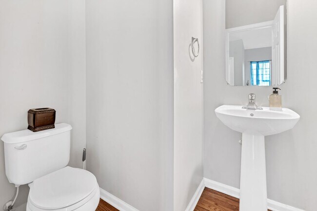 Foto del edificio - 5077 Stonewood Pines Dr