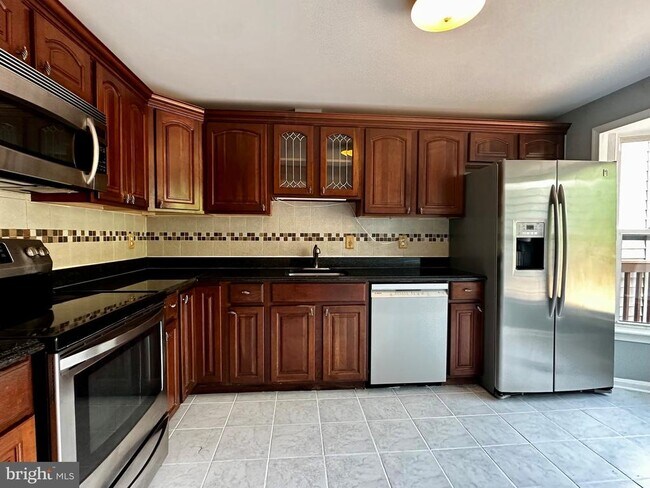 Foto del edificio - 6504 Brookleigh Way