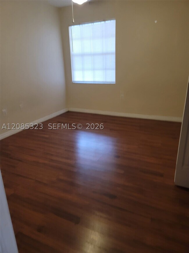 Foto del edificio - 14049 Fairway Island Dr
