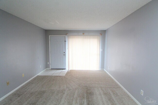 Foto del edificio - 3398 Green Briar Cir