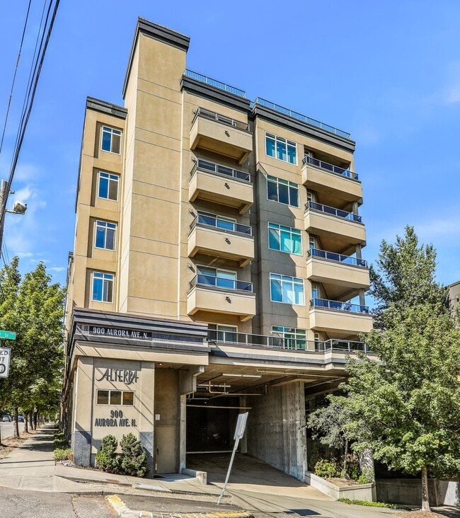 Building Photo - 900 Aurora Ave N