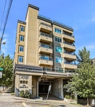 Building Photo - 900 Aurora Ave N
