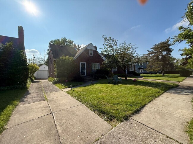 Foto del edificio - Charming 3 bedroom 1.5 bath in Amherst :