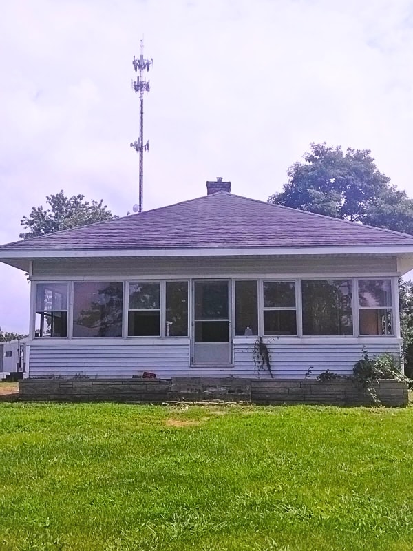 Building Photo - 2175 E Main St