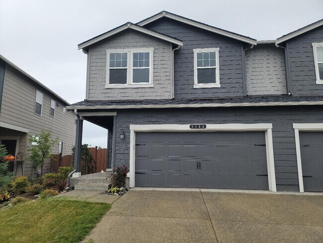 Building Photo - 3 Bedroom Home in The Preserve at Illahee ...