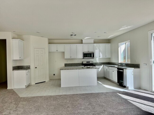 Building Photo - Recently built SINGLE STORY 4 bed, 2 bath, plus office - Riverside