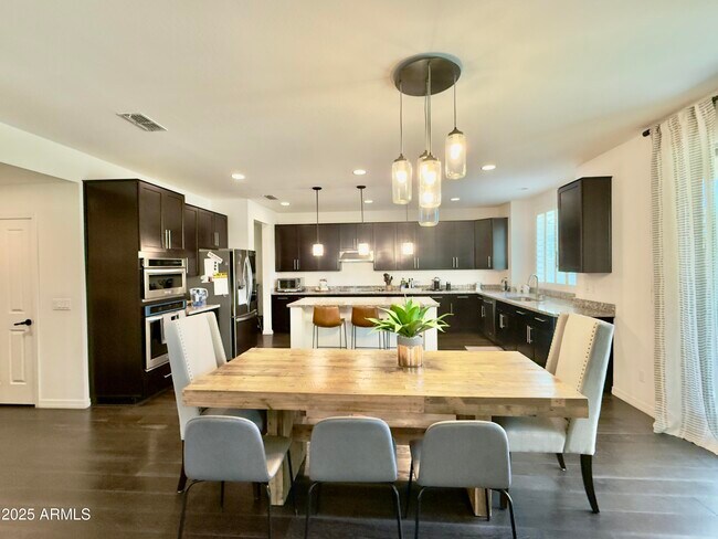 Foto del edificio - 4180 S Butte Ln