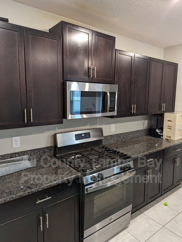 Foto del edificio - 5209 Dandelion St