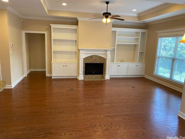 Building Photo - 8 Valletta Cir