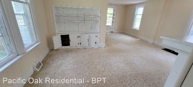 Building Photo - 3 br, 1 bath House - 716 Randolph St