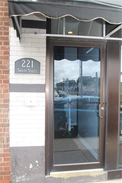 Primary Photo - 221 Shiloh St