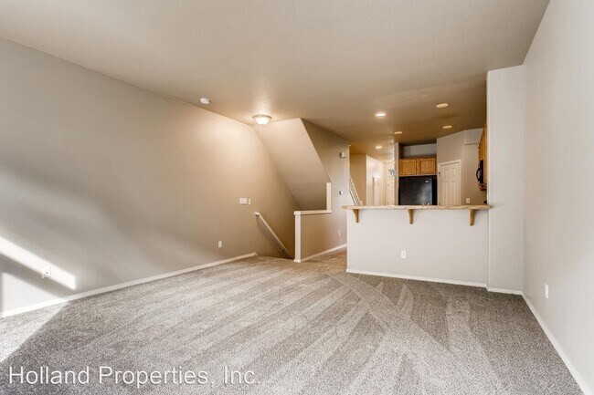 Foto del edificio - 2 br, 2.5 bath House - 1481 NE Lockheart Ln